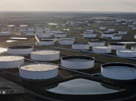 Huge Jump in Crude inventories Caps Oil Prices