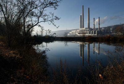 Trump’s Push for Coal-Fired Power Collides With Fuel’s Longtime Decline
