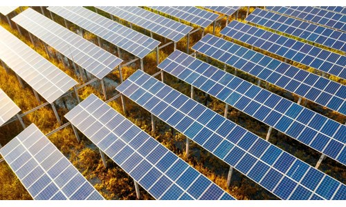 U.S. Solar Industry Hits Record 50 GW in 2024, Boosting Domestic Manufacturing, Reports Wood Mackenzie