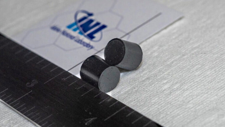 DOE selects first recipients of HALEU