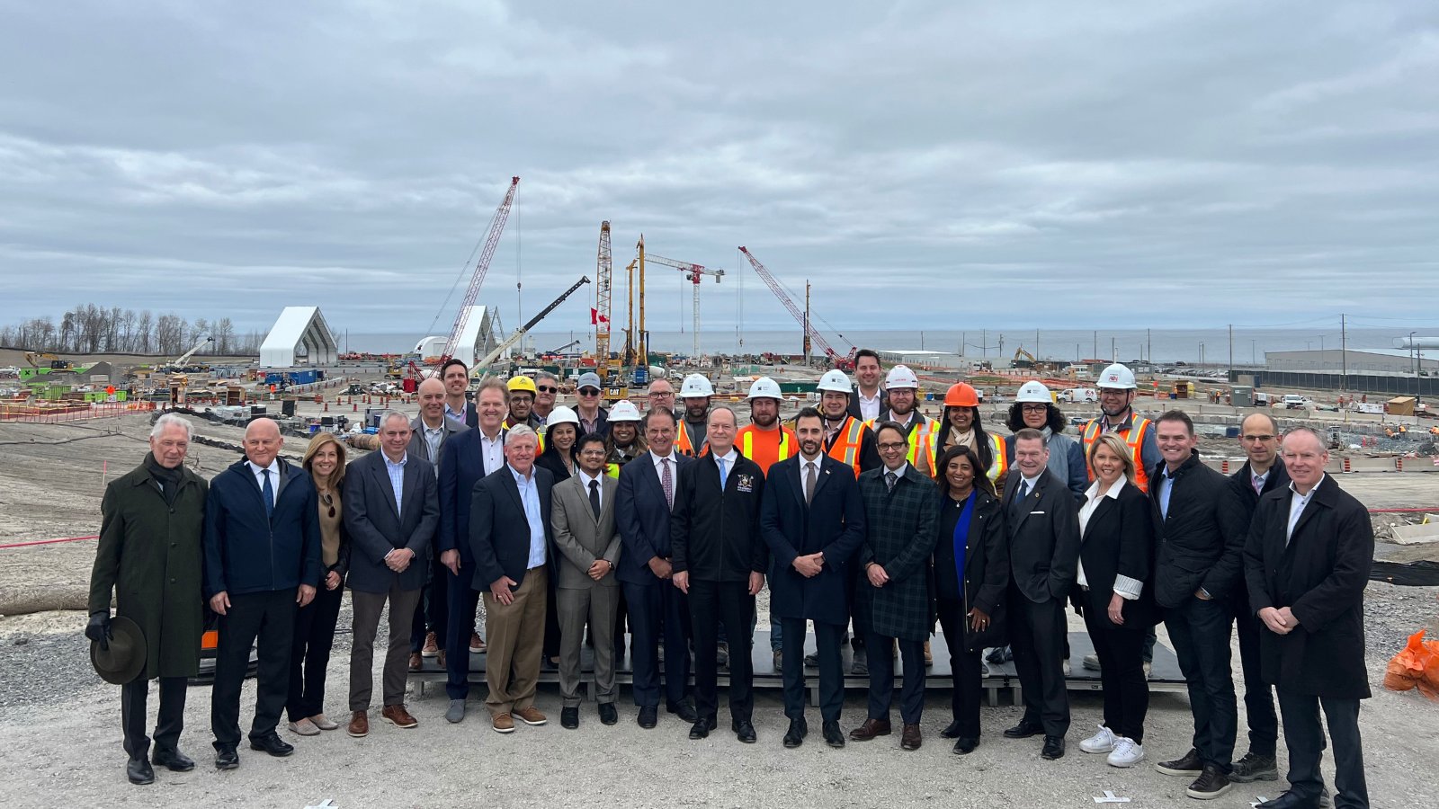 Construction contract awarded for Darlington SMR