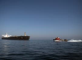 Iran Shifts to Single Tanker Loading for Oil Exports, Relocates Storage
