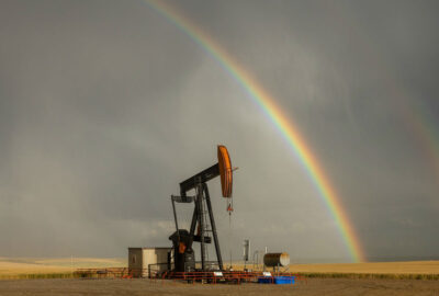 Oil Rises on Red Sea Attacks, Lower US Production as Trump Tariffs Loom