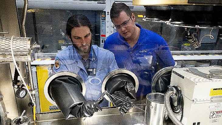 Lightbridge fabricates enriched uranium advanced fuel sample