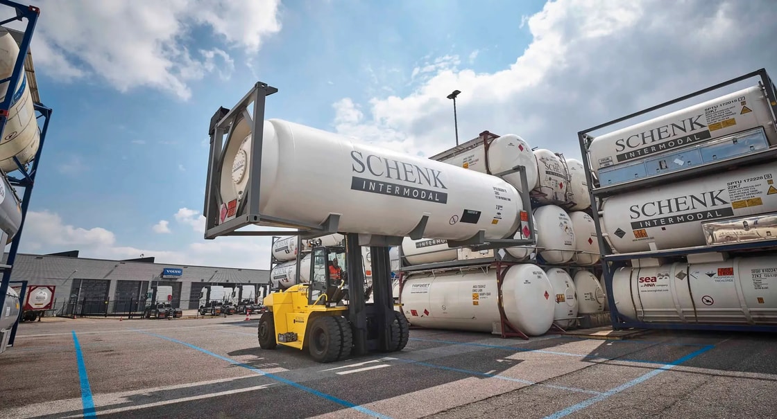 Schenk UK launches nationwide gas transport operations under Air Liquide contract