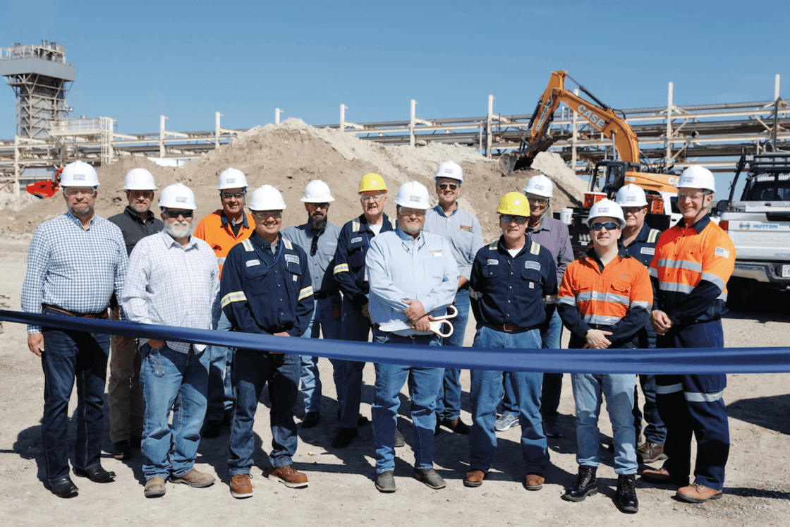 Reliant starts construction on liquid CO2 facility in Wyoming