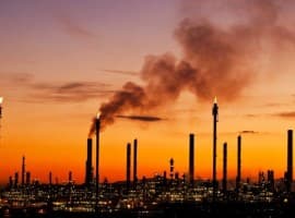 Kuwait Boosts Oil Output Capacity to Decade-High 3.2 Million Bpd