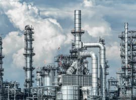 Fire Erupts at Chevron Refinery in California