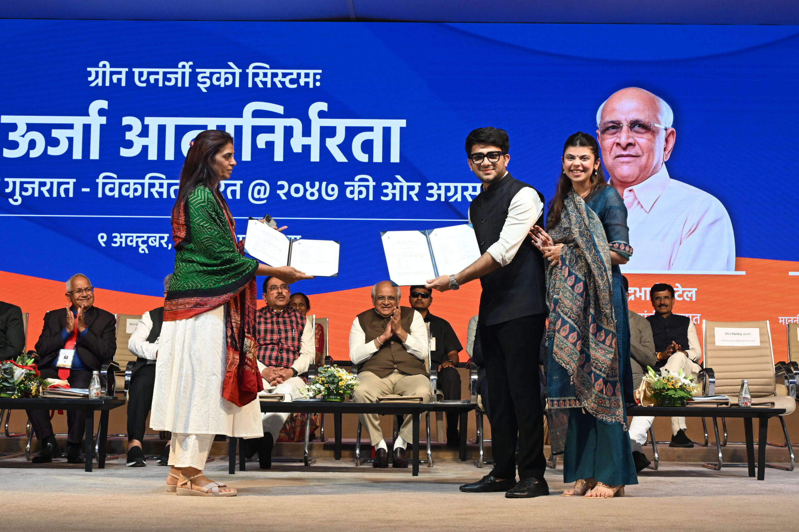 Advait Greenergy Signs ₹1,400 Crore MoU With Government Of Gujarat At Vibrant Gujarat Regional Conference For Electrolyser, Fuel Cell, ERS, And EPC Projects