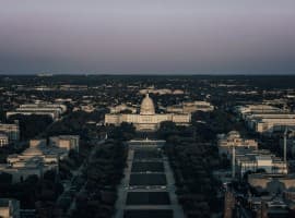 U.S. Sanctions Widen Russia’s Crude Discount to $20 a Barrel