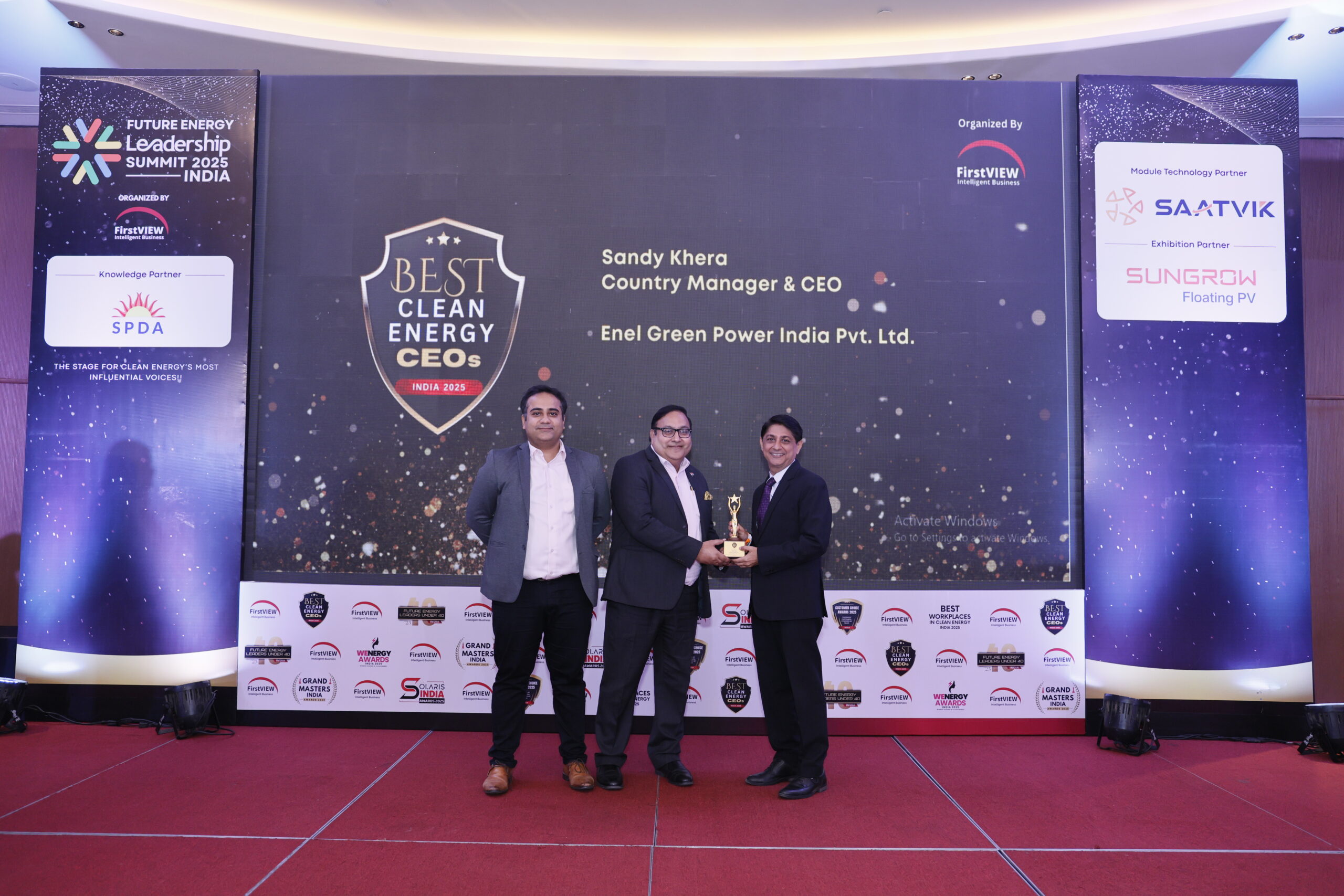 Sandy Khera Wins Prestigious Clean Energy CEO Award for Driving Growth from 172 MW to 1.1 GW