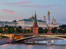 Russia to Tighten Budget Fiscal Rule as Oil and Gas Revenues Plunge