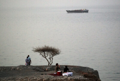 Oil Prices Rise on U.S.-Iran Tensions; Broader Selloff Caps Gains