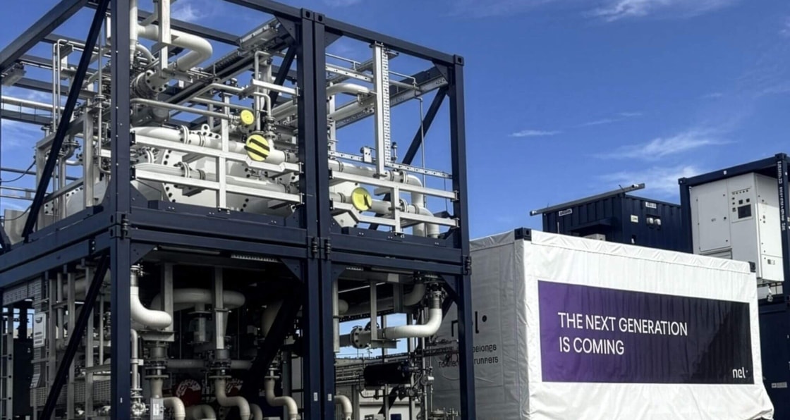 French refuelling firm orders $7m of Nel electrolysers