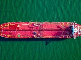 Sanctioned Iranian VLCC Crosses Hormuz Line Hours Before Ceasefire Deadline