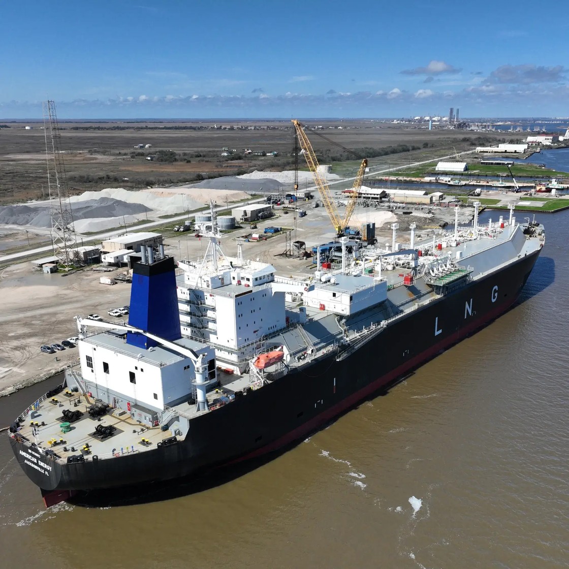Crowley’s LNG carrier marks first year of supply to Puerto Rico