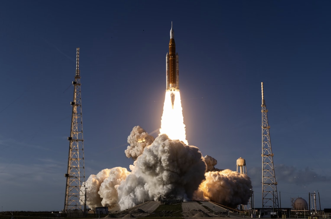 Artemis II sets off on cryogenics-fuelled Moonshot