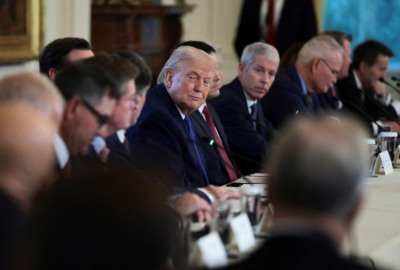 Trump Meets With Oil Executives as Iran Stalemate Drags On