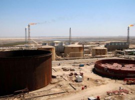 Reuters Survey Shows OPEC Oil Output At 26-Year Low Amid Iran War