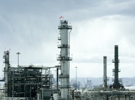 Japan’s Refinery Utilization Hits 73% as Strategic Oil Stocks Flow In