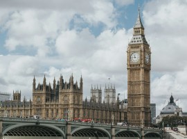 UK Eases Some Russian Oil Sanctions as Fuel Prices Soar