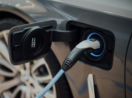 IEA: Oil Shock Sparks Surge in EV Sales