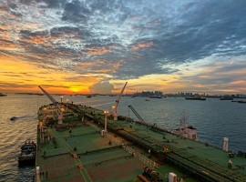 Saudi Oil Export Income Jumped to 3.5-Year High in March as Prices Soared