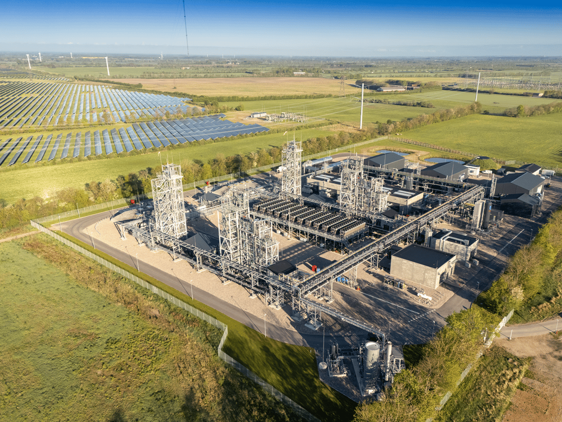 Danish green hydrogen methanol project creates its first drop-in gasoline