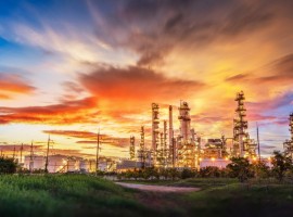 Israel Hits Iranian Petrochemical Plant as War Escalates