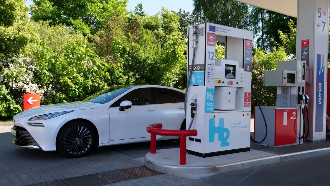 Orlen opens hydrogen refuelling station in Gdynia, Poland