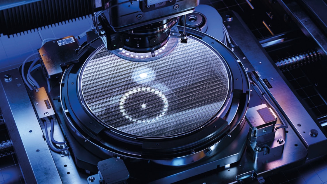Precision under pressure – the how and why of analysing UHP specialty gases
