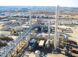 Iraq Shuts Down Khor Mor Gas Field Amid Security Threats