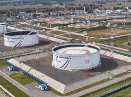 Russia’s Biggest Black Sea Oil Port Goes Quiet as Drone Threat Grows