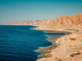 Red Sea Tanker Traffic Hits Multi-Month Low as Houthi Threat Holds