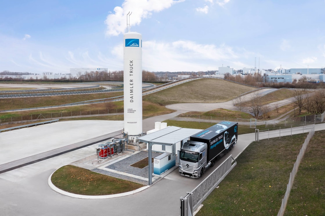 Hydrogen truck coalition urges Commission to defend EU refuelling mandates