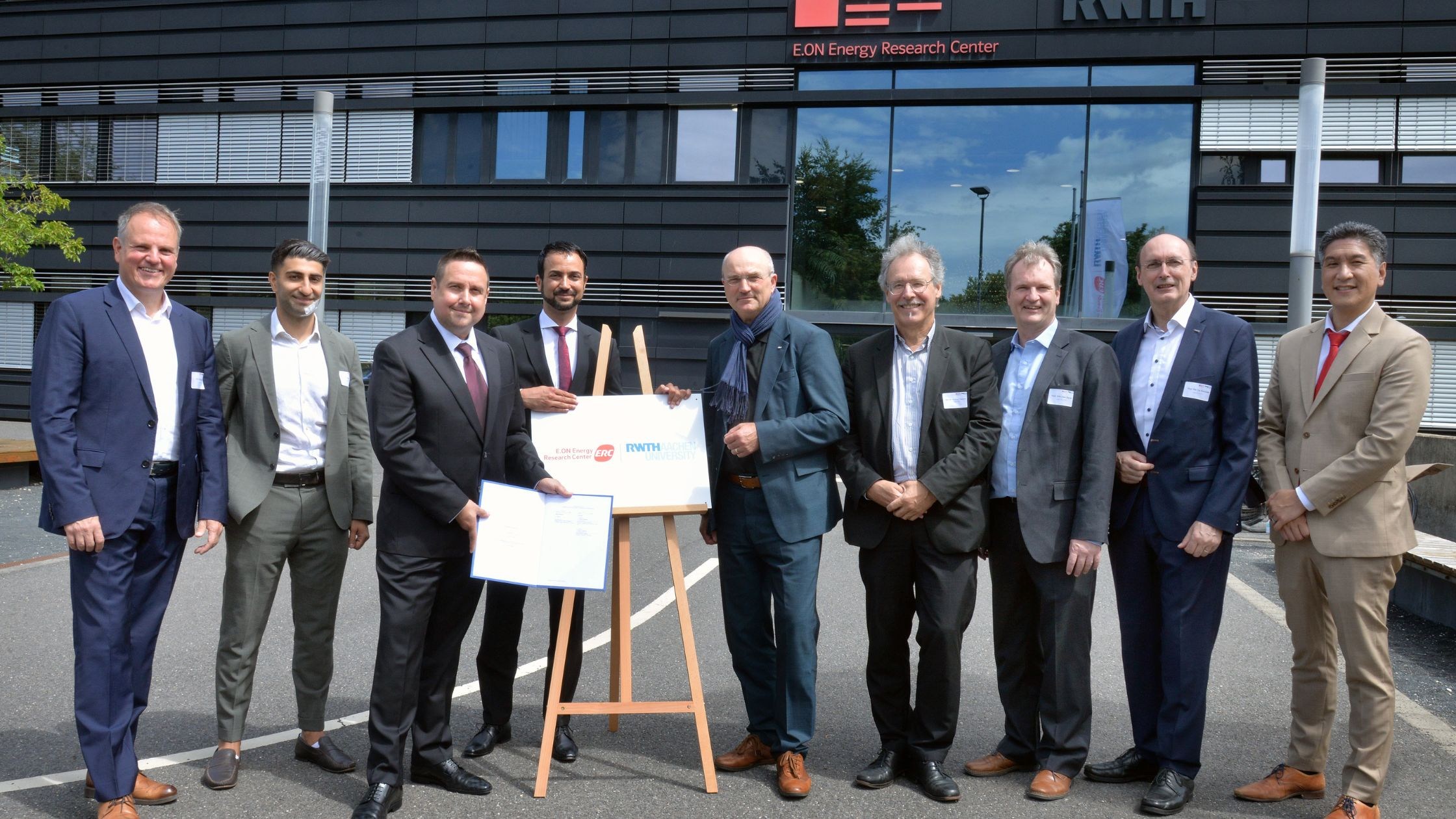 E.ON Extends RWTH Aachen Partnership with €7.5 Million for Smart Grid and Energy Storage Research