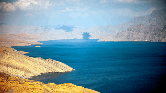 Analysts Examine Hormuz Crossings