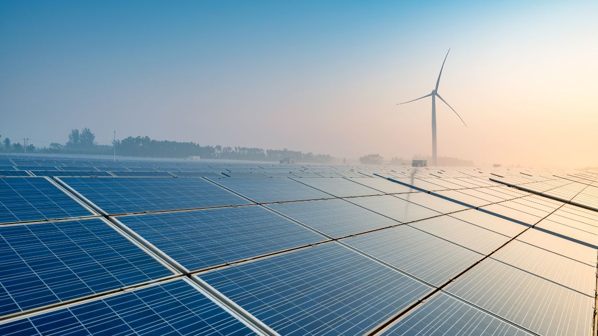 Lloyds Metals Approves Solar And Wind Investments Under Group Captive Scheme