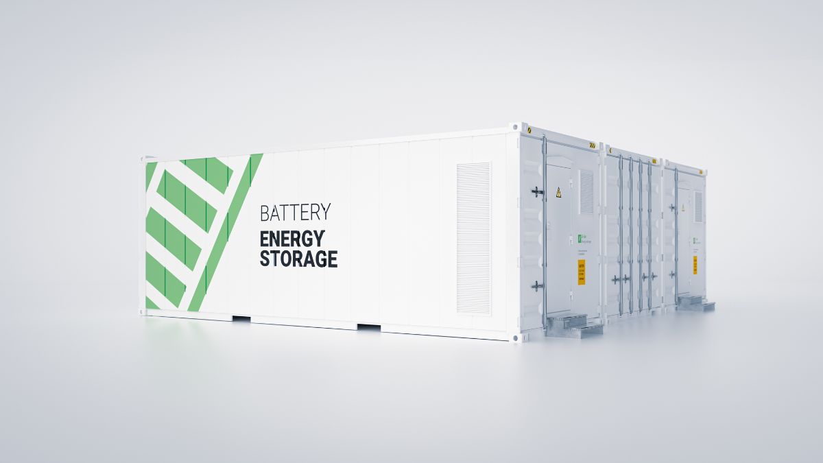 India’s Battery Cell Manufacturing Faces 10–15 Year Gap to Self-Sufficiency: Wood Mackenzie