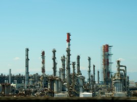 Hormuz Crisis Pushes Asian Refiners Toward U.S. Oil