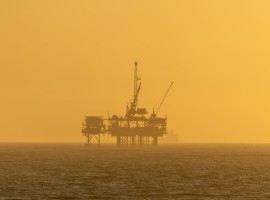 Chevron Strikes Oil and Gas Offshore Angola in Major Discovery