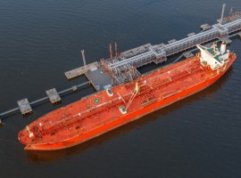 Gulf-to-China Supertanker Rates Hit $510,000 a Day