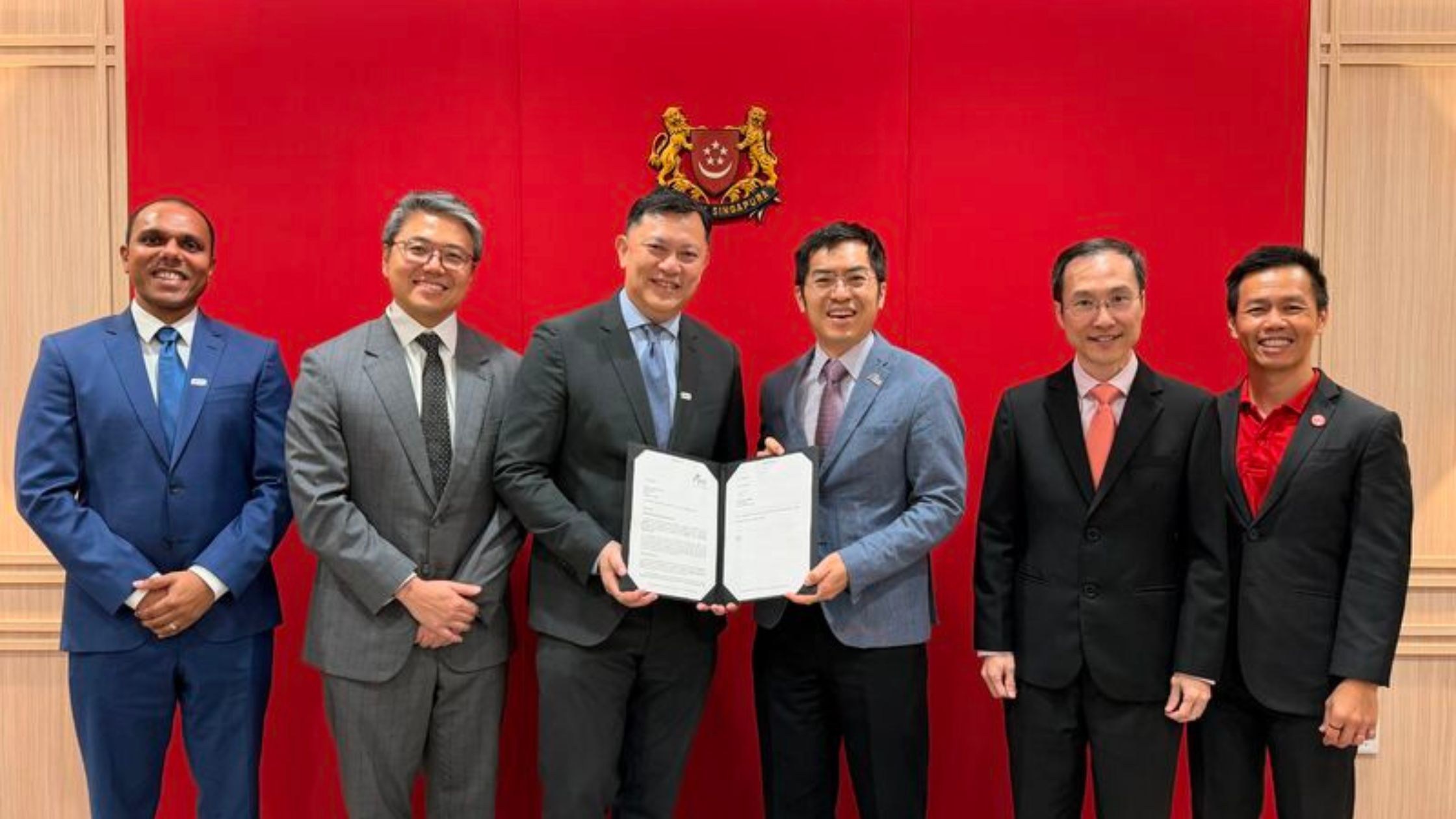 Sembcorp Gets Conditional Approval for 300 MW Malaysia-Singapore Renewable Power Project, with 2.2 GWp Floating Solar and 4.3 GWh BESS