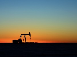 U.S. Crude Inventories Drop amid Continued SPR Draws