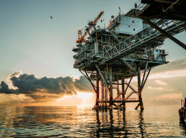 Oil Set for Longest Losing Streak Since August 2025