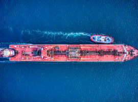 Brent Holds Above $102 as Gulf Export Rebound Offsets U.S. Military Moves