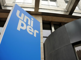 Apollo Joins $11.5 Billion Race for German Gas Giant Uniper