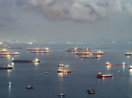 Brent Back Above $100 as Houthis Hit Saudi Infrastructure