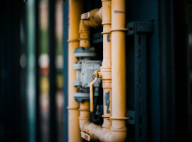 European Gas Tops 101 Euros for First Time Since 2022