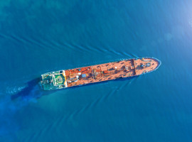 Brent Hits $117 as Tanker Catches Fire in Strait of Hormuz